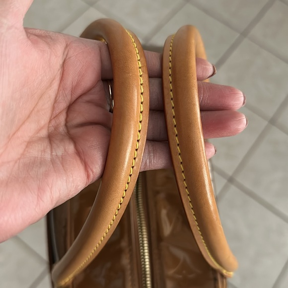 Louis Vuitton Bag - Picture 9 of 12